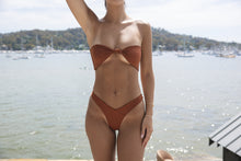 Load image into Gallery viewer, Capri Top - Burnt Orange
